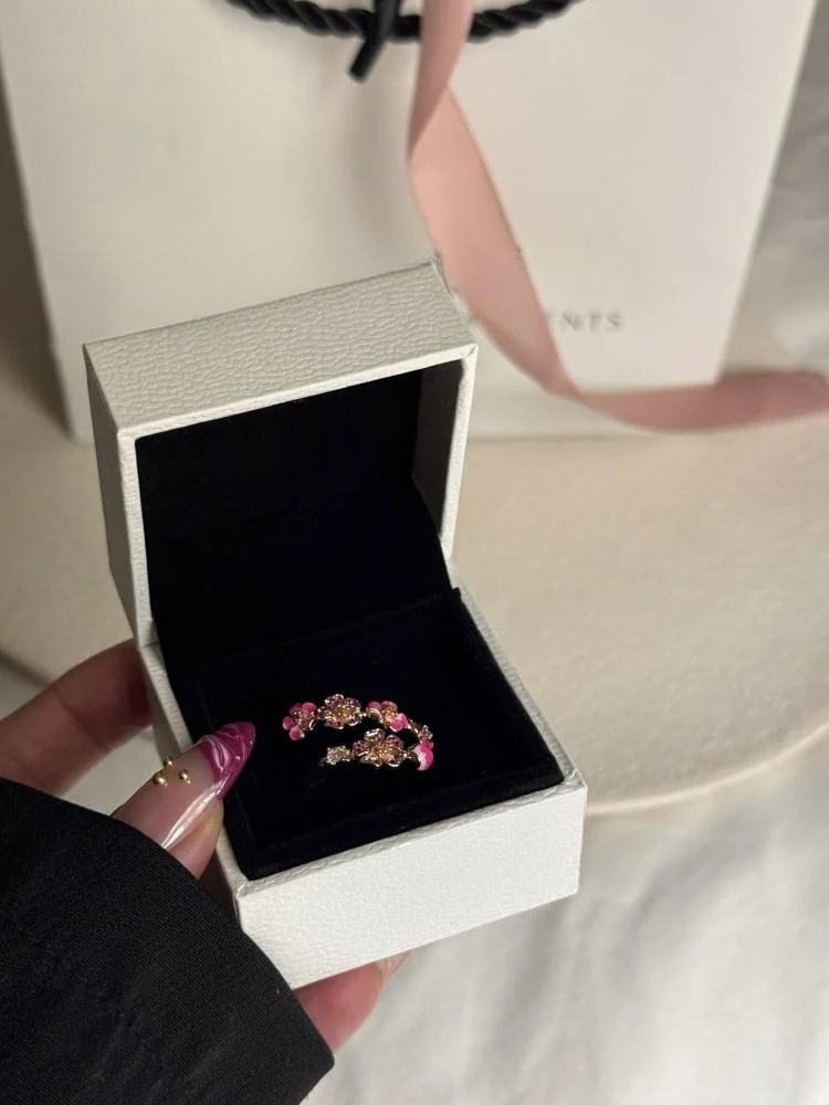 Peach Blossom Ring