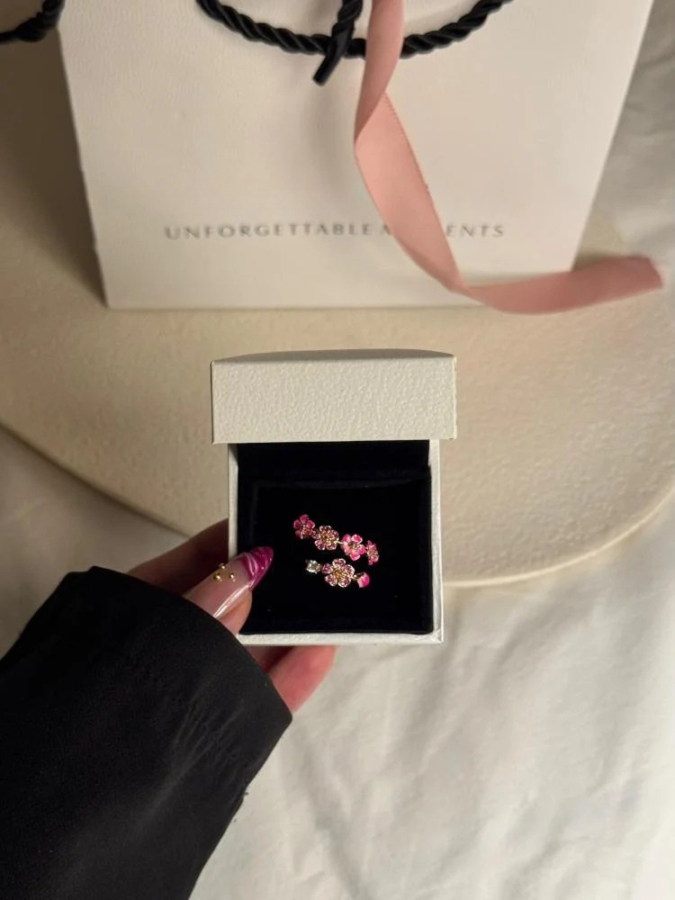 Peach Blossom Ring
